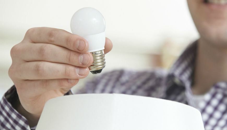 Les ampoules LED abîment notre rétine
