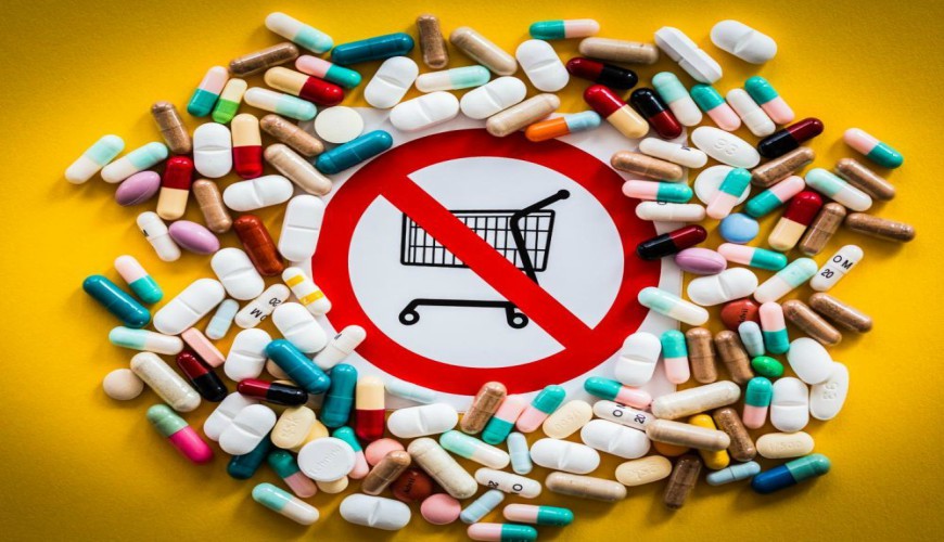 Maxilase, Smecta,... des médicaments "plus dangereux qu'utiles" !