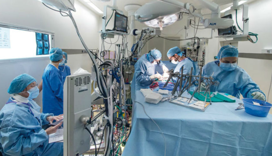 Réalisation de la 2éme transplantation hépatique à l'hôpital Hassan II à Fès